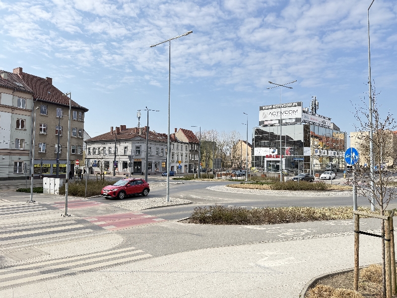 kliknij